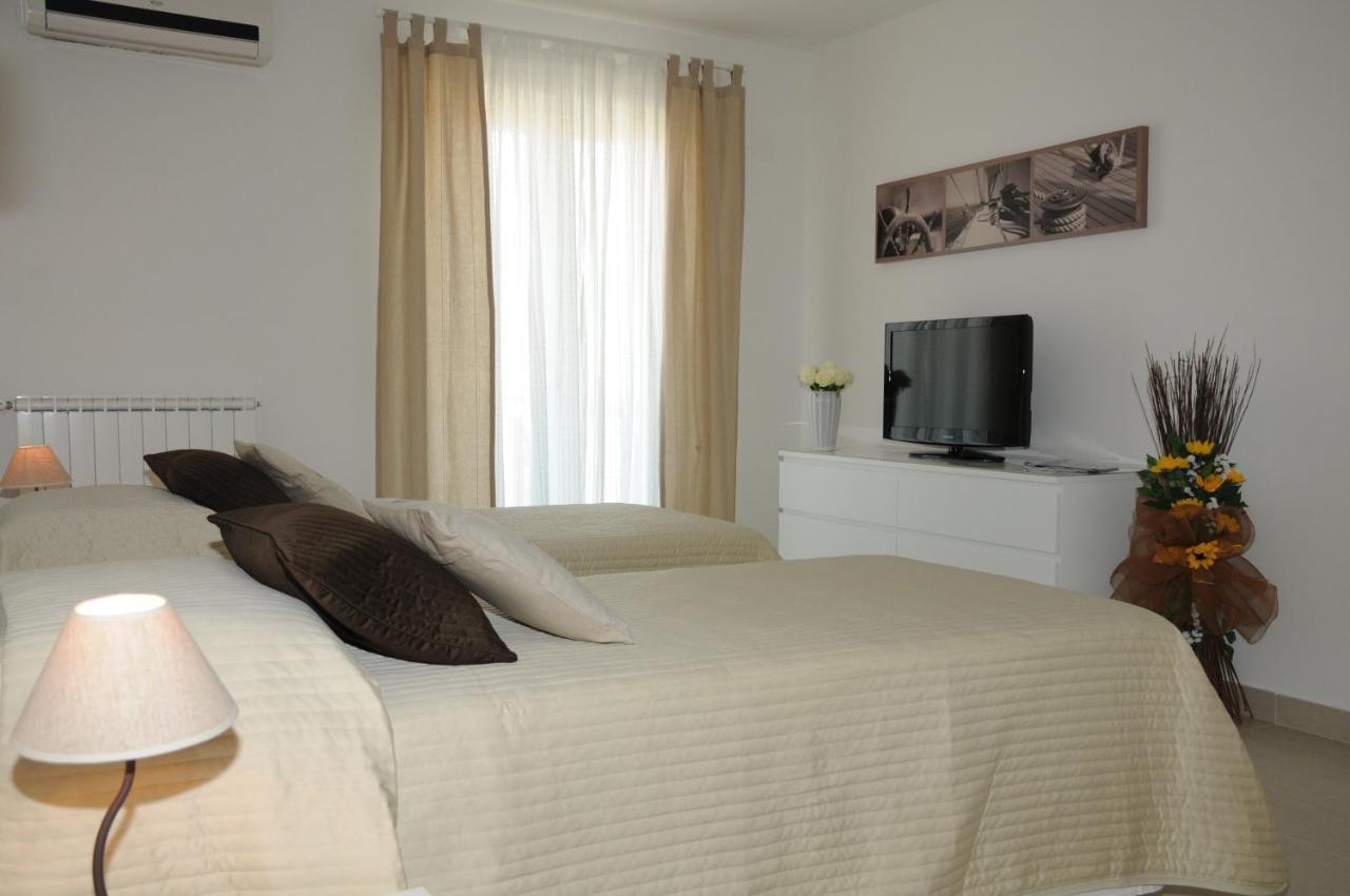 Isa Residence Fiumicino Airport Zimmer foto